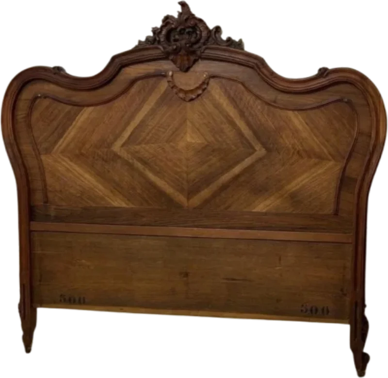 Tête de lit ancienne en bois foncé verni, avant sablage